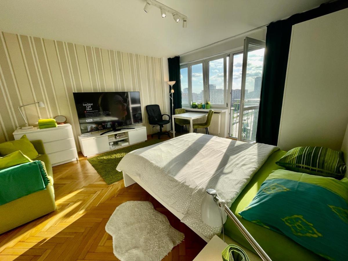 Super Apartament Green Rondo Onz Metro Nowe Wifi 300 Mb/S Aircondition Netflix Spotify Варшава Екстериор снимка