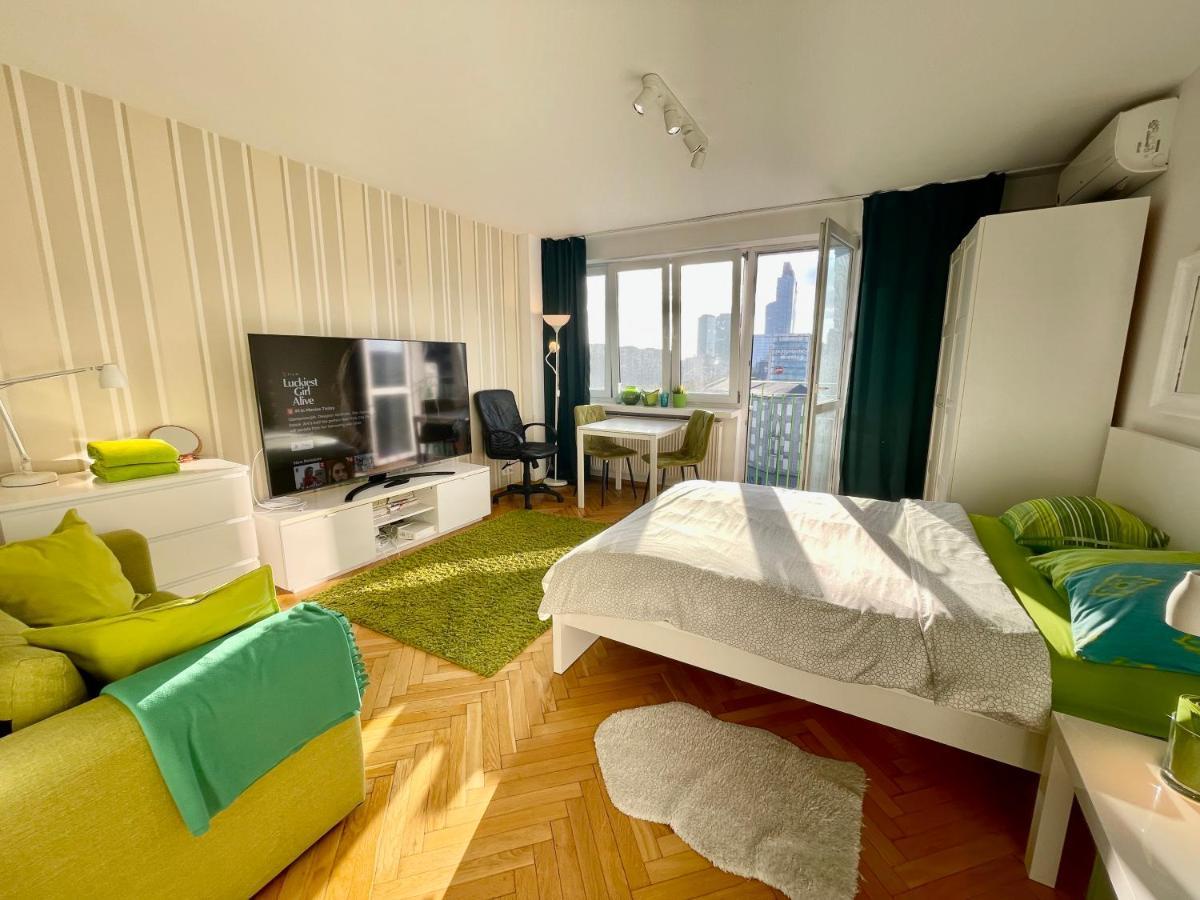 Super Apartament Green Rondo Onz Metro Nowe Wifi 300 Mb/S Aircondition Netflix Spotify Варшава Екстериор снимка