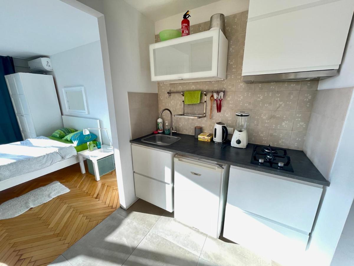 Super Apartament Green Rondo Onz Metro Nowe Wifi 300 Mb/S Aircondition Netflix Spotify Варшава Екстериор снимка