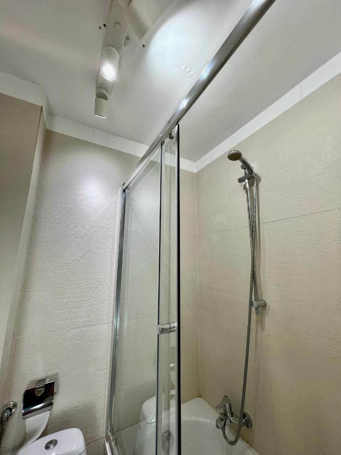 Super Apartament Green Rondo Onz Metro Nowe Wifi 300 Mb/S Aircondition Netflix Spotify Варшава Екстериор снимка